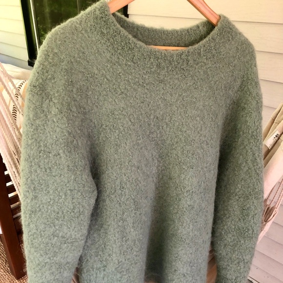 Aritzia Wilfred Seissan Oversize Alpaca Sweater Sz 2 - Picture 7 of 9